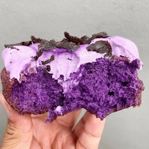 Ube tiramisu
